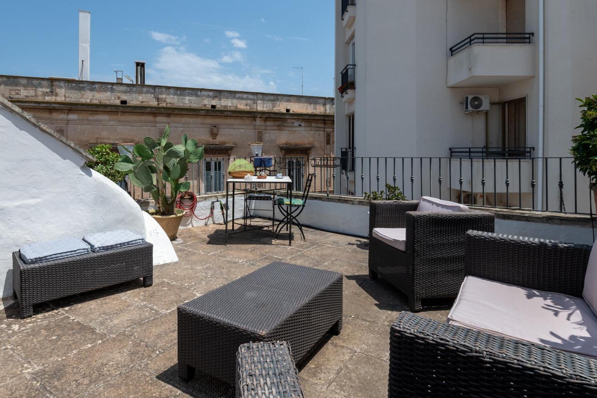 Le Bianche Suites Ostuni Exterior foto